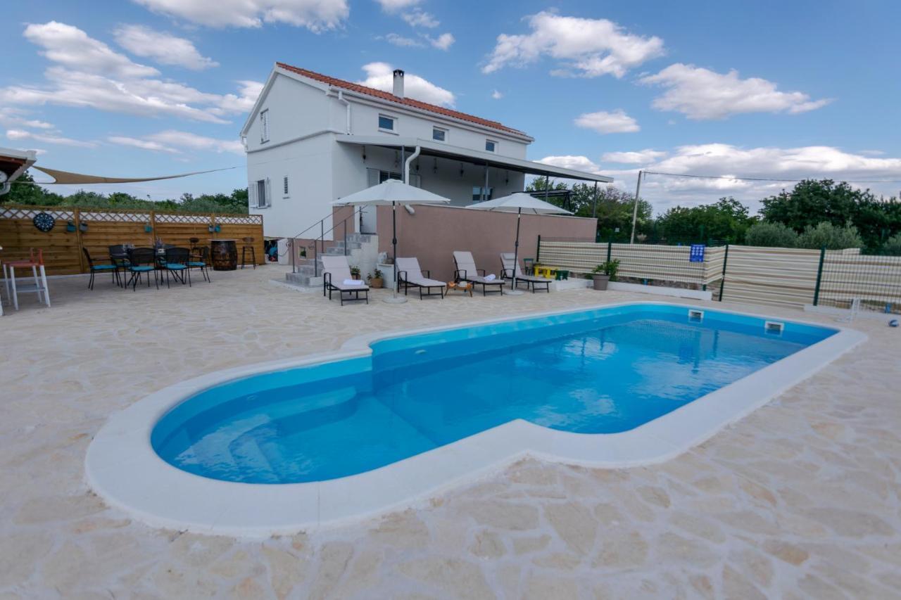 Kuca Za Odmor M&J Benkovac Exterior foto